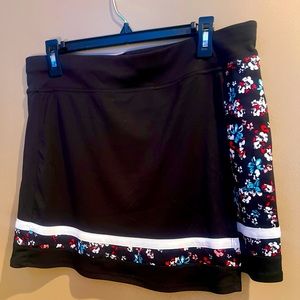 C) PGA Tour Black and White Skorts with Floral Accents